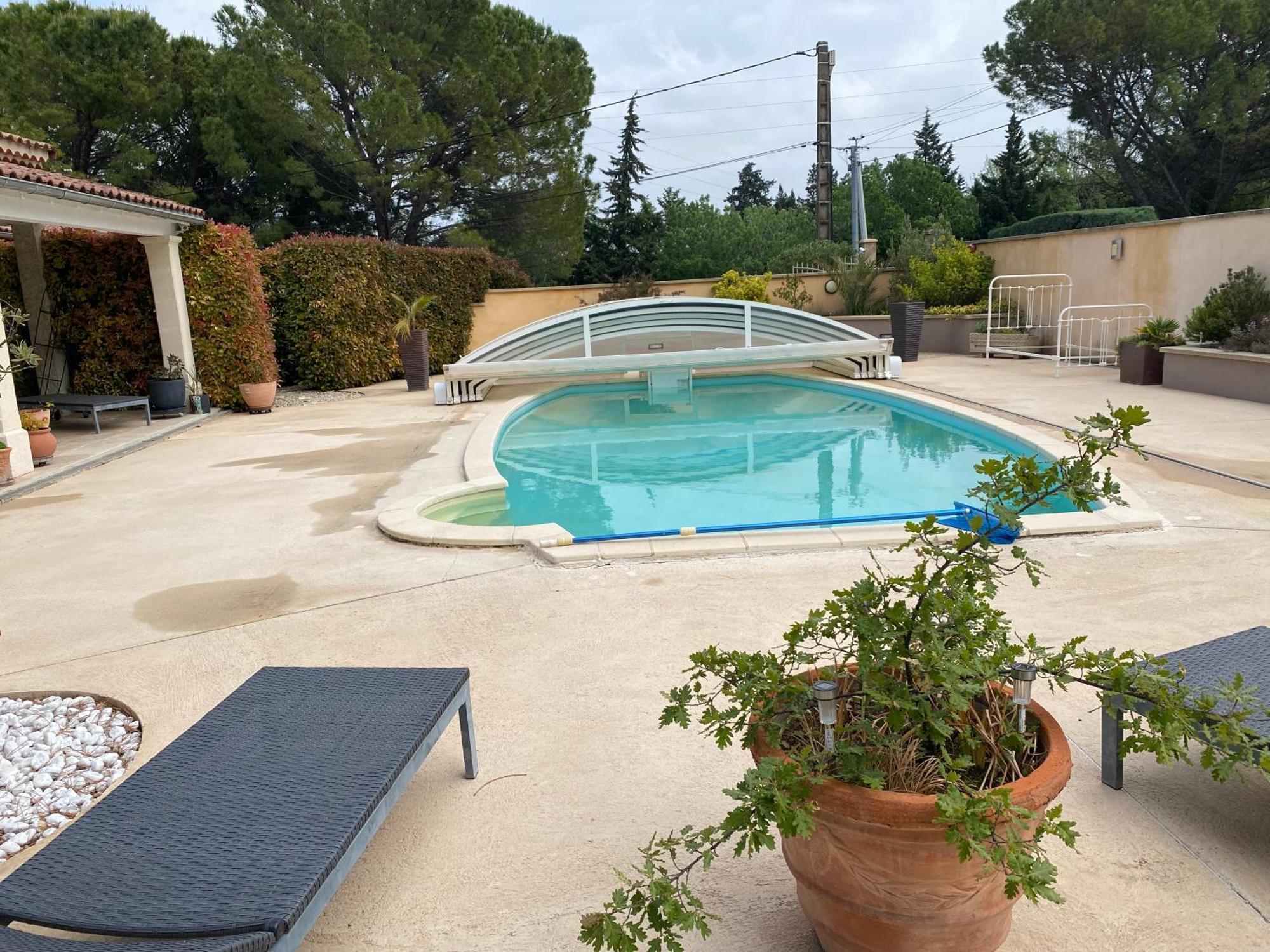 Beau Ciel Apartment Chateauneuf-de-Gadagne Bagian luar foto